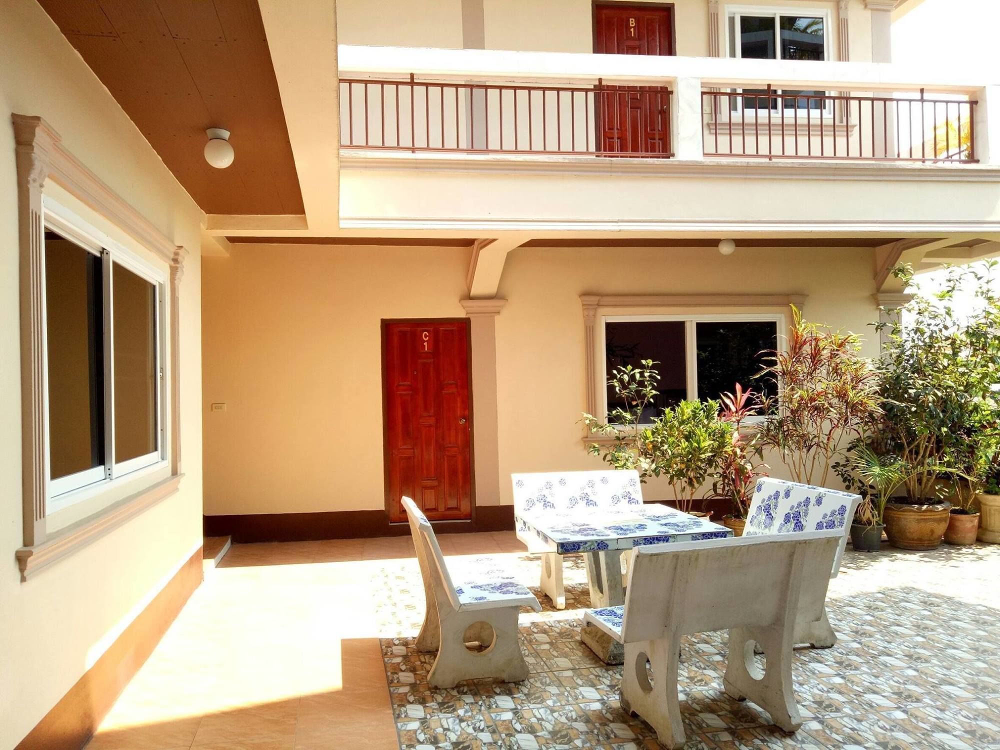 Happy House At Maesalong Hotel เชียงราย ภายนอก รูปภาพ