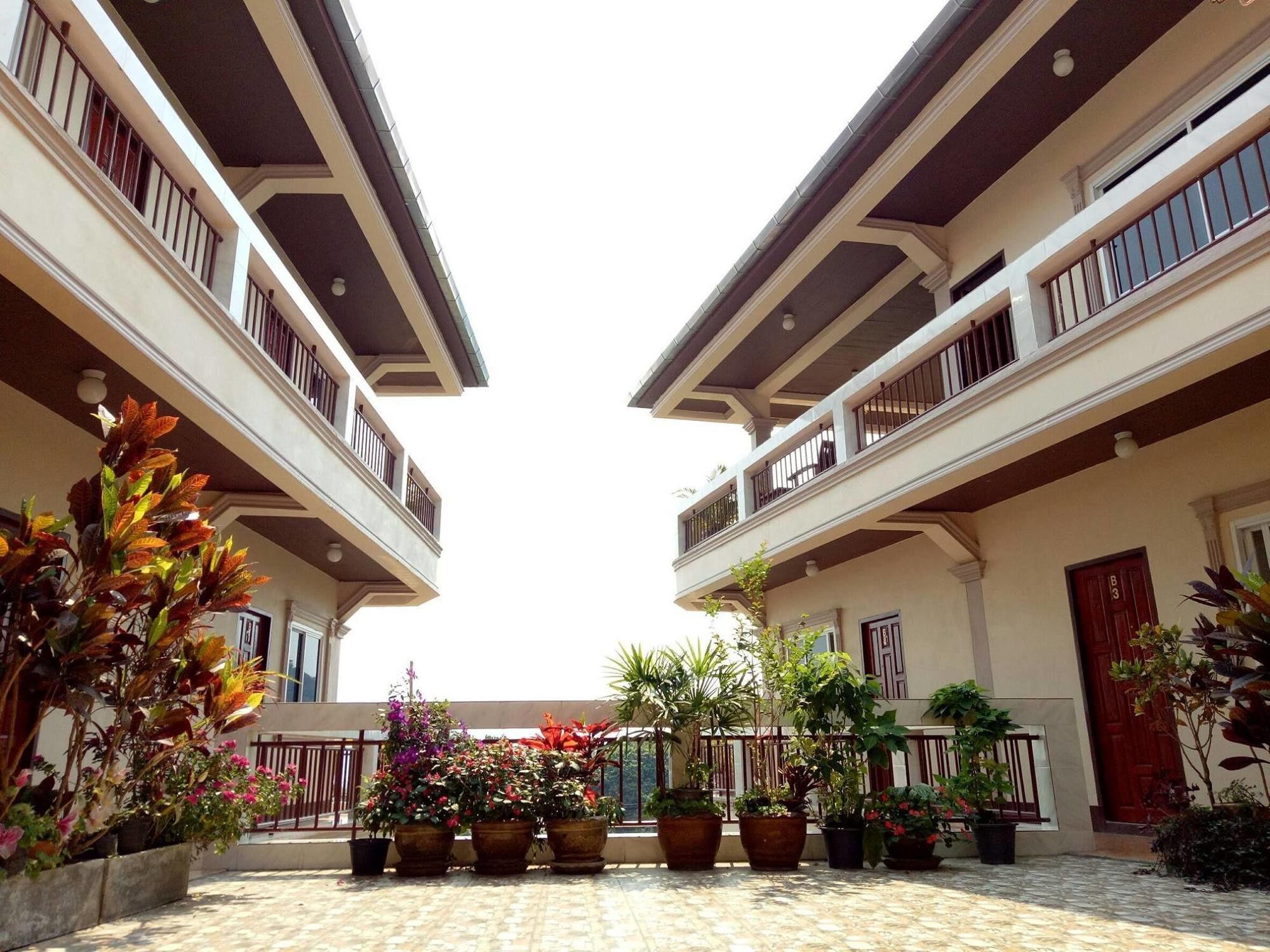 Happy House At Maesalong Hotel เชียงราย ภายนอก รูปภาพ